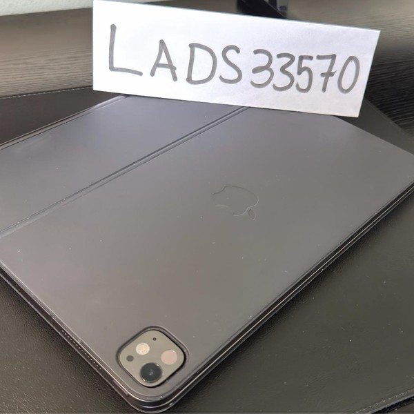 Apple iPad Pro 13 inch (M4) 2024 - Unlocked, 256 GB, Black, 8 GB, A2926, Standard Glass