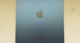 Mint
													Apple iPad Air 5th Gen - Wi-Fi, Blue, 64 GB, A2588, photo 1 of 6