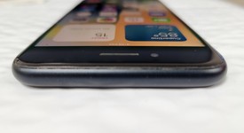 Mint
													Apple iPhone SE 3rd Gen 2022 - Unlocked, Midnight, 64 GB, A2595, photo 3 of 7