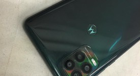 Good
													Moto G Stylus 5G (2022) - Cricket, Green, 128 GB, 4 GB, photo 2 of 7