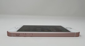 Mint
													Apple iPhone SE 1st Gen 2016 - Unlocked, Rose Gold, 64 GB, A1662, photo 5 of 6