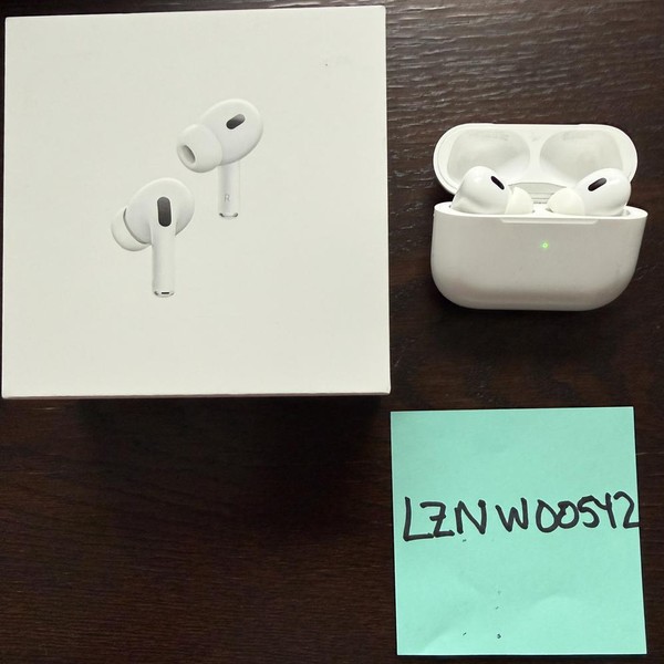 Apple AirPods Pro 2 - USB-C