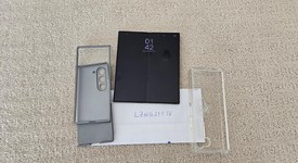 Fair
													Samsung Galaxy Z Fold6 - Unlocked, Silver, 512 GB, 12 GB, SM-F956U1, photo 2 of 9