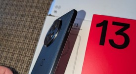 Mint
													OnePlus 13 - Unlocked, Black Eclipse, 512 GB, 16 GB, photo 4 of 6