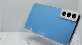 Good
													Samsung Galaxy S22 - Unlocked, Sky Blue, 256 GB, 8 GB, SM-S901U1, photo 2 of 4