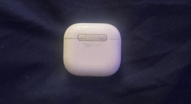 Used
													Apple AirPods 4th Gen - Standard, photo 1 of 5