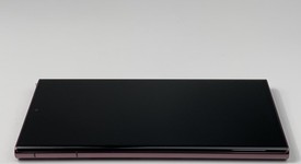 Fair
													Samsung Galaxy S22 Ultra - AT&T, Burgundy, 128 GB, 8 GB, SM-S908U, photo 4 of 7