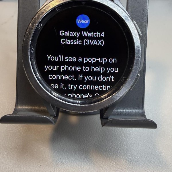 Samsung Galaxy Watch4 Classic - Wi-Fi, Silver, 46mm