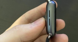 Good
													Apple Watch Series 4 40mm - Unlocked, Gray, A1975 - Cellular, Aluminum, photo 3 of 6