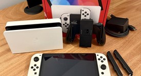 Mint
													Nintendo Switch - OLED - White, 64 GB, photo 1 of 11
