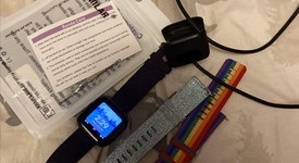 Good
													Fitbit Versa 2 - Gray, Special Edition, photo 4 of 5