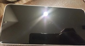 Good
													Google Pixel 8 - Unlocked, Rose, 256 GB, 8 GB, G9BQD, Sub-6 5G, photo 3 of 5