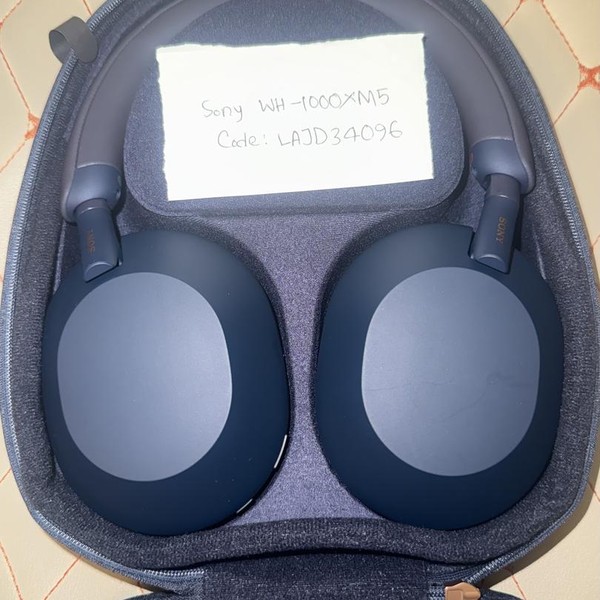 Sony WH-1000XM5 - Navy Blue