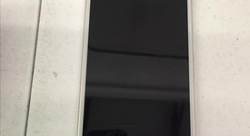 Fair
													Google Pixel XL - Verizon, Silver, 32 GB, 4 GB, Verizon Edition, photo 2 of 7