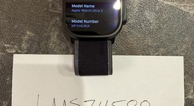 Mint
													Apple Watch Ultra 3 49mm - Unlocked, Black, A3281, photo 4 of 8