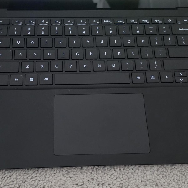 Microsoft Surface Laptop 4 - 512 GB, Black, 16 GB, Intel Core i7, 13.5 inch