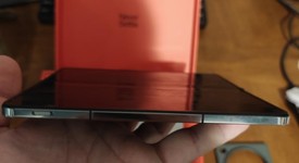 Mint
													OnePlus Open - Unlocked, Green, 512 GB, 16 GB, photo 3 of 8