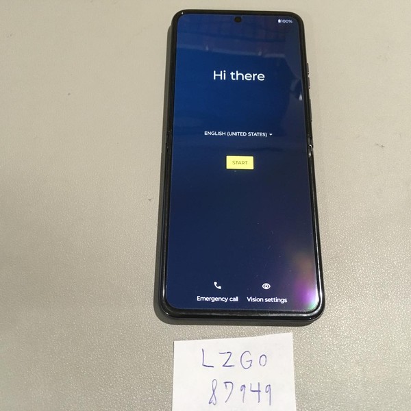 Motorola Razr (2023) - Consumer Cellular, Lilac, 128 GB, 8 GB