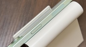 Mint
													Apple iPhone 15 - Unlocked, Green, 128 GB, A2846, photo 5 of 7