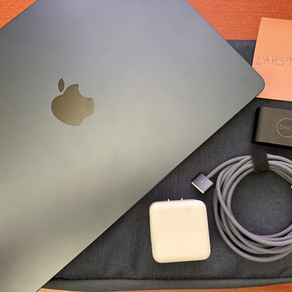 MacBook Air 2024 (M3) - 13 inch - 512 GB, Midnight, 16 GB, Apple M3, 10-core GPU