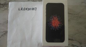 New
													Apple iPhone SE 1st Gen 2016 - Unlocked, Grey, 128 GB, A1662, photo 5 of 8