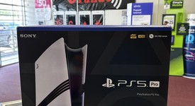 New
													PlayStation 5 Pro (2024) - White, 2 TB, photo 1 of 6