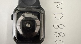 Good
													Apple Watch Series 5 44mm - Gray, A2093 - GPS, Aluminum, photo 4 of 8