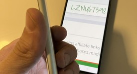 Mint
													Apple iPod Touch 6th Gen - Wi-Fi, Silver, 16 GB, photo 5 of 8