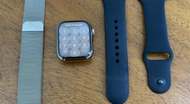 Good
													Apple Watch Series 9 41mm - Unlocked, Gold, A2982 - Cellular, Stainless, photo 1 of 5