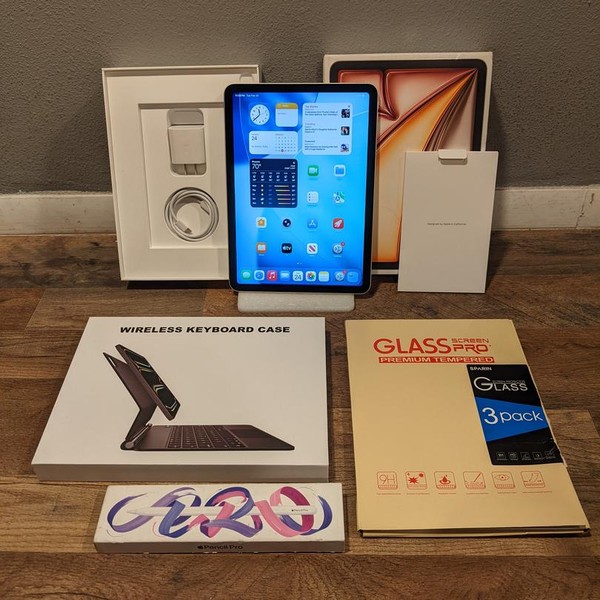 Apple iPad Air 11 inch (M3) 2025 - Wi-Fi, 128 GB, Starlight, A3266