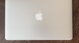 Good
													MacBook Air 2017 - 13" - I5, Silver, 128 GB, 8 GB, photo 5 of 5