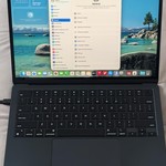 Good MacBook Air 2022 (M2) - 13 inch - 256 GB, Midnight, 8 GB, Apple M2