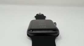 Good
													Apple Watch Series 3 42mm - Gray, A1859, Aluminum - GPS, photo 3 of 6