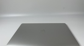 Good
													MacBook Pro 2018 (With Touch Bar) - 15" - I9, Gray, 1 TB, 32 GB, photo 5 of 7