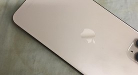 Mint
													Apple iPhone 11 Pro - AT&T, Gold, 256 GB, A2160, photo 4 of 7