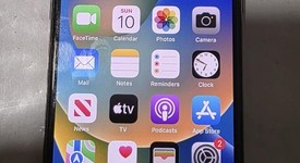 Good
													Apple iPhone Xs - Unlocked, Gold, 256 GB, A1920, photo 1 of 7