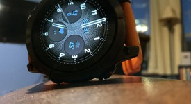 Mint
													Garmin epix Gen 2 - Black, Sapphire, photo 2 of 11