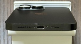 Good
													Apple iPhone 14 Pro Max - Unlocked, Black, 128 GB, A2651, photo 5 of 8