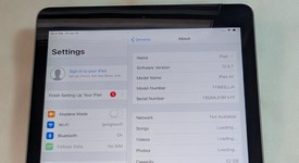 Good
													Apple iPad Air - Unlocked, Gray, 32 GB, photo 2 of 3