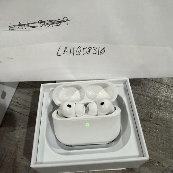 Apple AirPods Pro 3