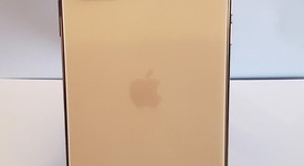 Mint
													Apple iPhone 11 Pro Max - Verizon, Gold, 64 GB, A2161, photo 6 of 6