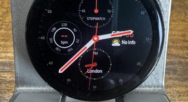 Good
													Samsung Galaxy Watch Active2 44mm - Unlocked, Black, Stainless Steel, photo 1 of 6