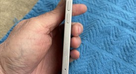 Good
													Apple iPhone 13 - Unlocked, Starlight, 128 GB, A2482, photo 5 of 9