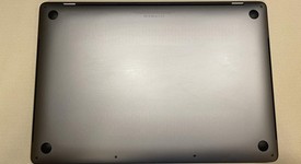 Good
													MacBook Pro 2016 (With Touch Bar) - 15" - Gray, 256 GB, 16 GB, photo 4 of 12