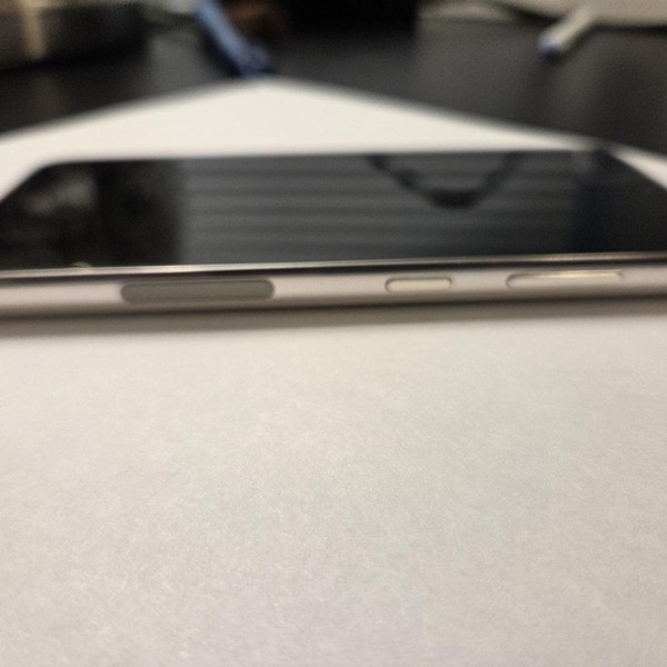 Samsung Galaxy S23 - T-Mobile, 128 GB, Cream, 8 GB, SM-S911U