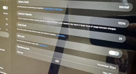 Mint
													Apple iPad Air 13" (M2) 2024 - Unlocked, Gray, 512 GB, A2899, photo 2 of 18