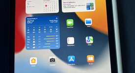 Mint
													Apple iPad Air 5th Gen - Wi-Fi, Blue, 256 GB, A2588, photo 5 of 12