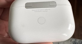 Used
													Apple AirPods Pro 1st Gen - MagSafe Case, photo 5 of 5