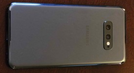 Good
													Samsung Galaxy S10e - Unlocked, Black, 128 GB, 6 GB, SM-G970U1, photo 5 of 8