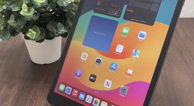 Good
													Apple iPad 9th Gen - Unlocked, Gray, 64 GB, A2603, photo 1 of 5